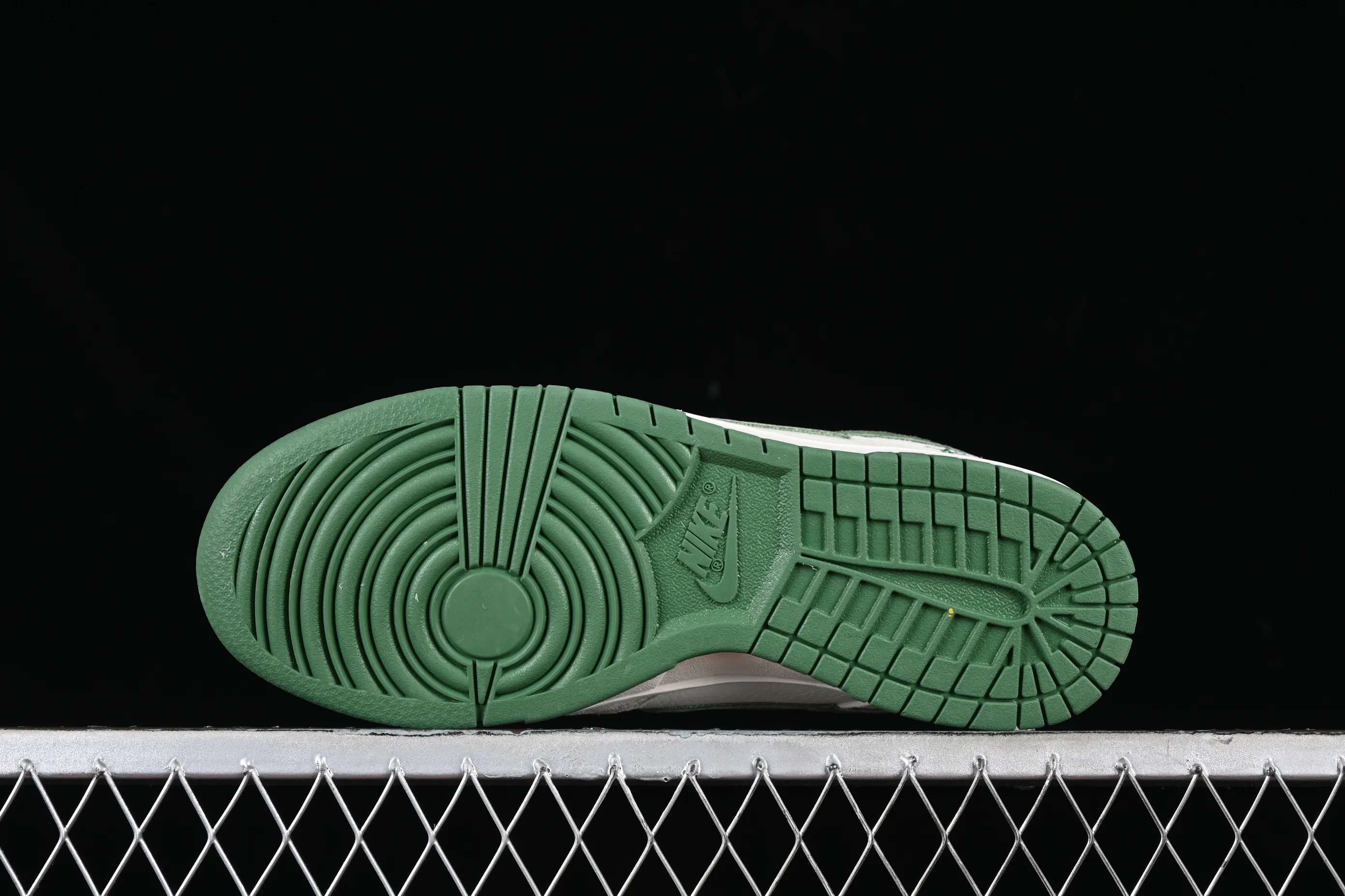 All Categories Nk SB Dunk Series Nk SB Dunk Low Low-top sneakers F version Stussy